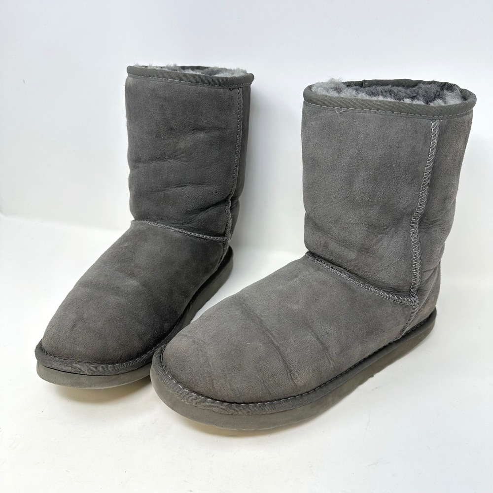 Ugg Classic‎ Short Shearling Boot Suede Grey 8